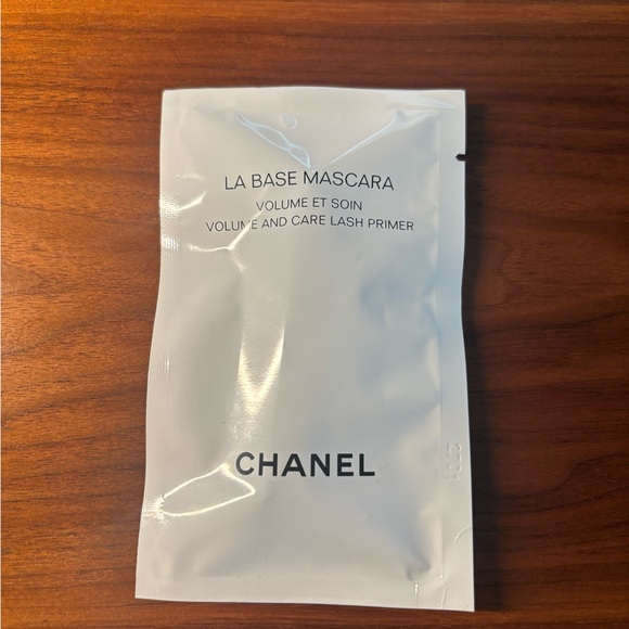 Chanel La Base Mascara Lash Primer 1ml NEW - Picture 1 of 2